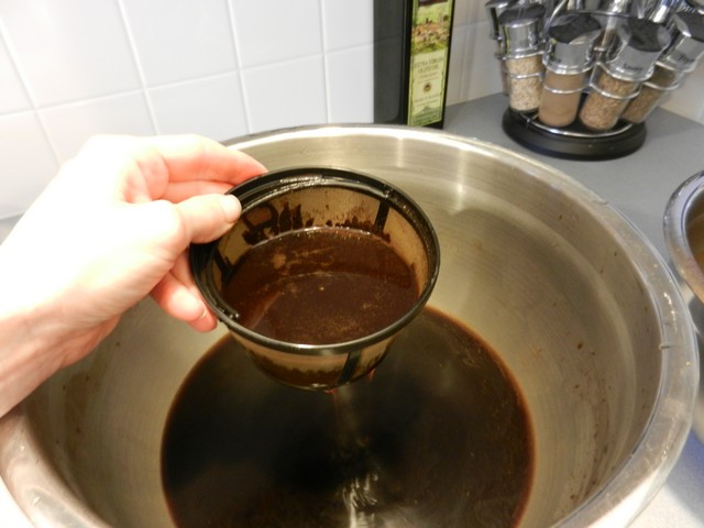 Cold brewed coffee concentrate, draining