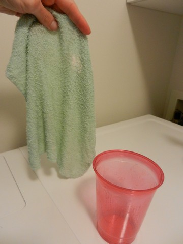 Makking homemade dryer sheet option