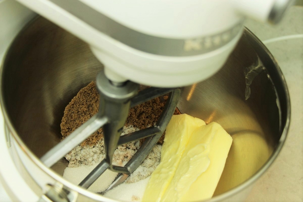 Mixing butter and sugars. Beating with KitchenAid stand mixer.