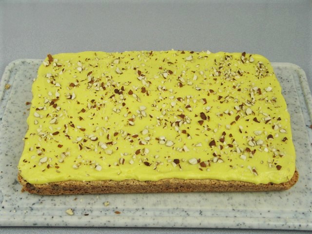 http://thecountrybasket.com/wp-content/uploads/2012/03/Frosted-Ikea-swedish-almond-cake-traditional-recipe.jpg