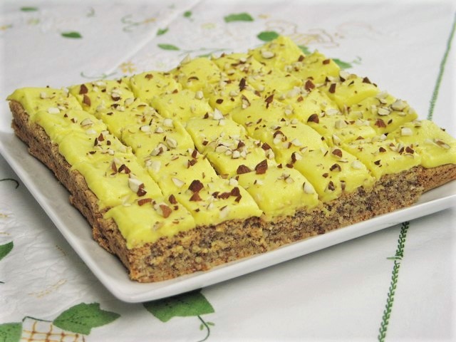 Scandinavian Almond Cake (Gluten Free)