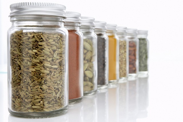 Bargain spices and herbs