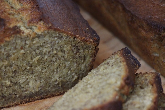 Banana bread, freshly baked