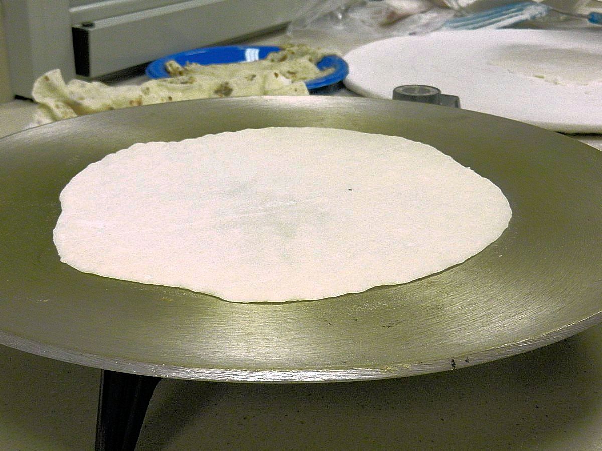 Lefse, baking on dry griddle