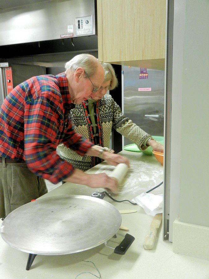 Rolling lefse dough