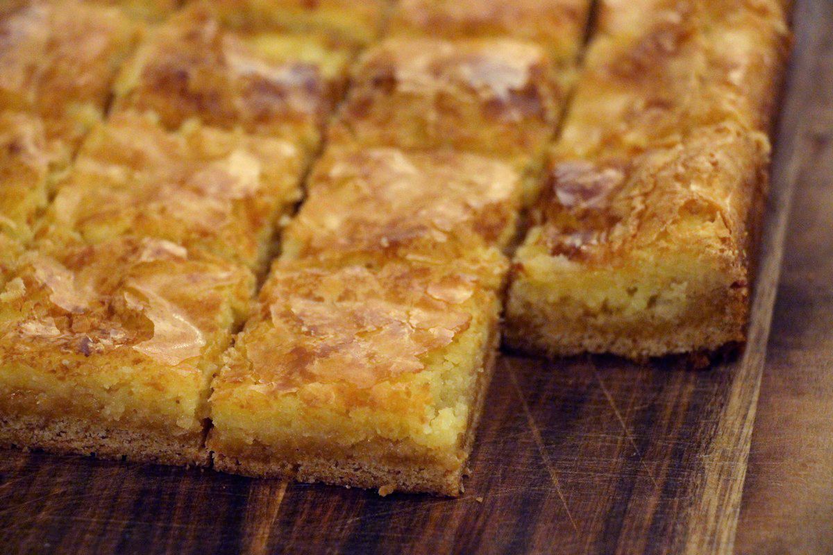 Cream Cheese Squares recipe. Sweet, sticky and gooey! With picture guide!