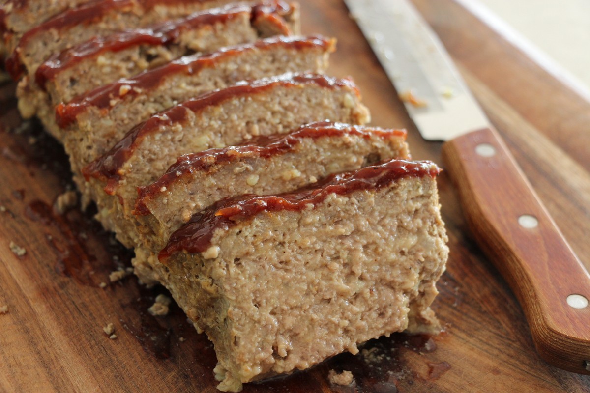 Classic meatloaf recipe the way Grandma made it., the old fashioned way. Recipe with picture tutorial.