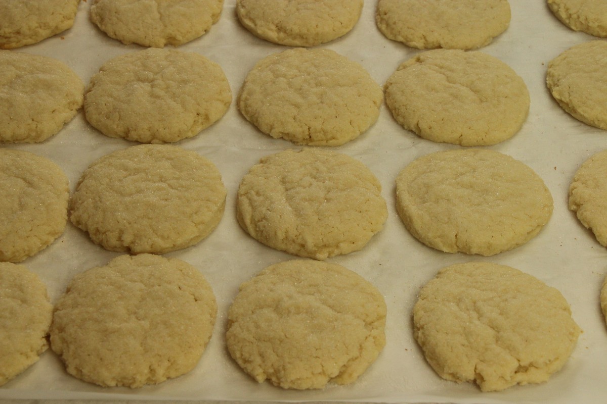 Super tasty cream cheese sugar cookies. Recipe and pictures.