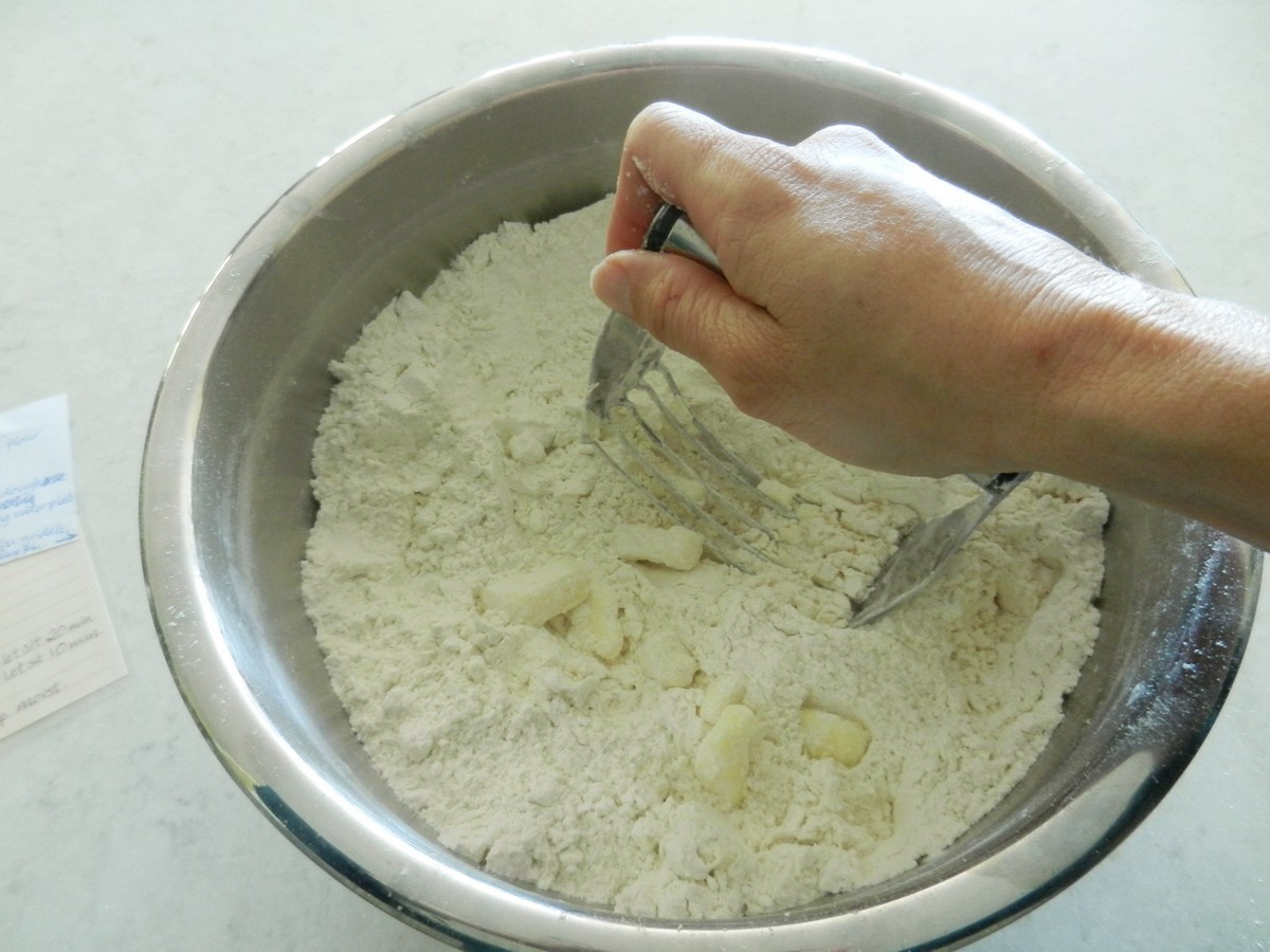 Cutting cold butter into flour. Making soft, flavorful flour tortillas. Recipe plus pictures.