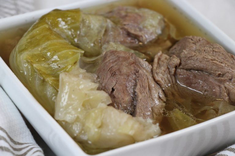 Traditional Norwegian Fårikål, Lamb & Cabbage Recipe